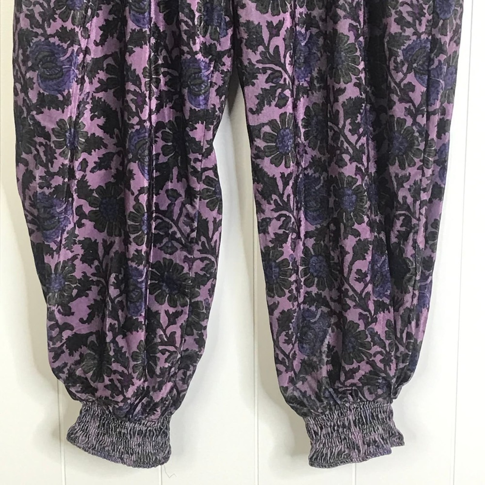 Free People One Marla Purple Floral Velvet Ruched Waist Jogger Pants SZ M - Picture 11 of 15